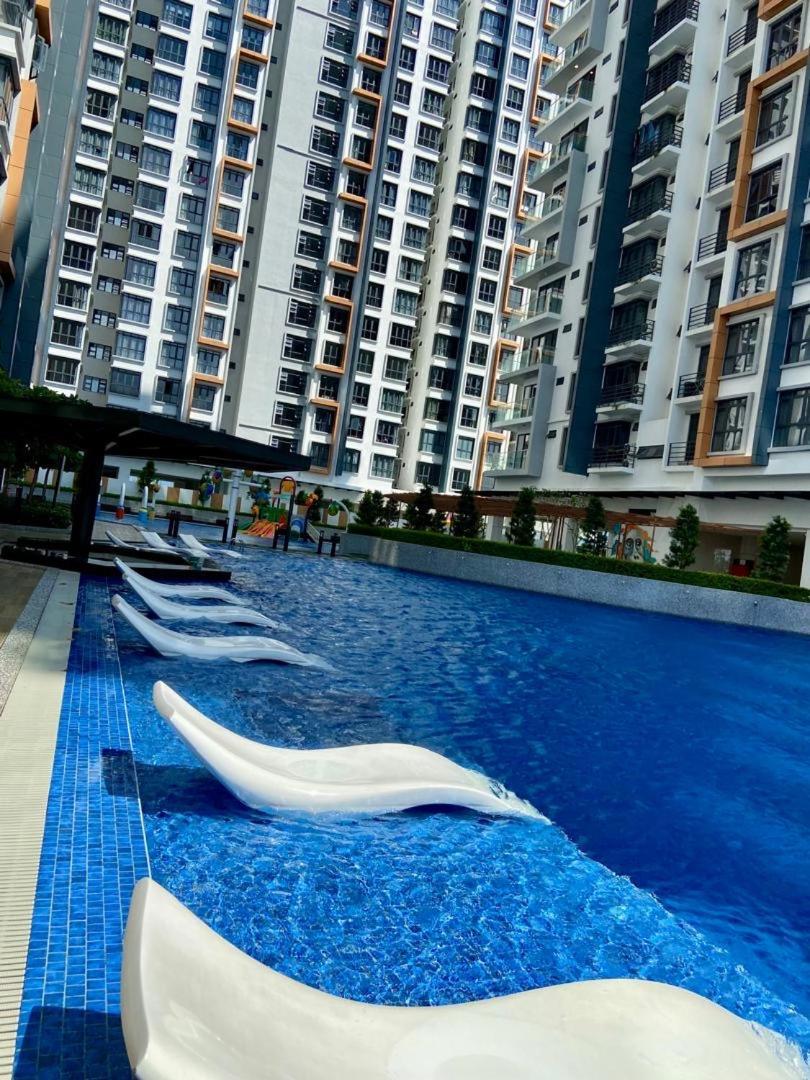 K Avenue Gc Apartment *